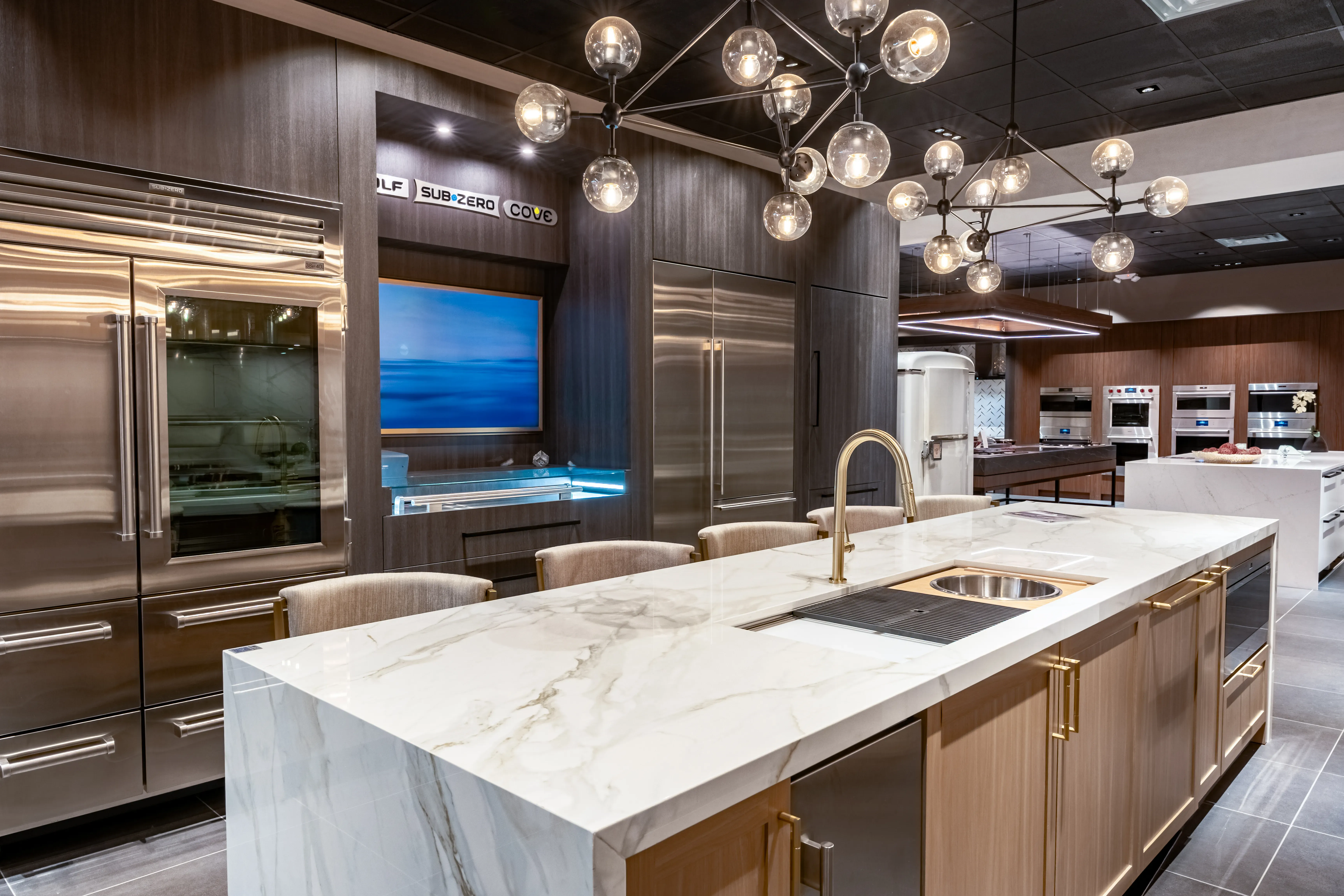 Visit Our Live Kitchen Showroom